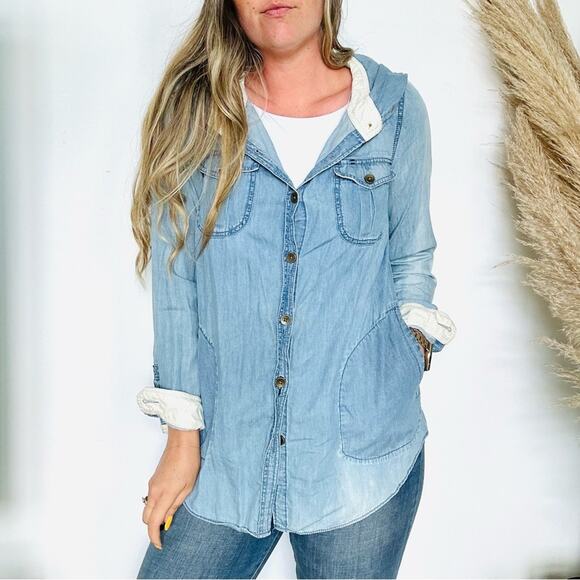 ANTHROPOLOGIE Blue Denim Hood Long Sleeve Button Down Blouse Shirt Shacket Top M - Picture 3 of 13